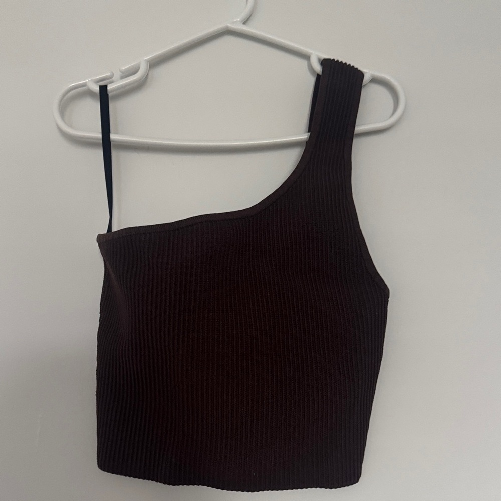 Babaton ribbed One-Shoulder Crop Top